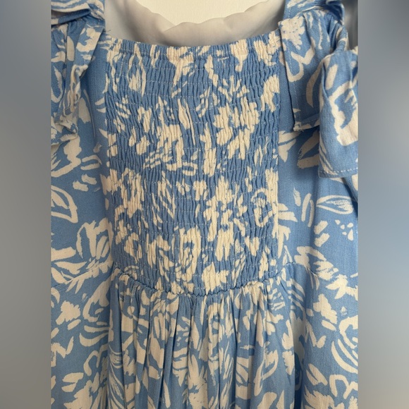 Sugarlips Allegra Floral Blue and White Midi Dress like Reformation - Picture 14 of 16